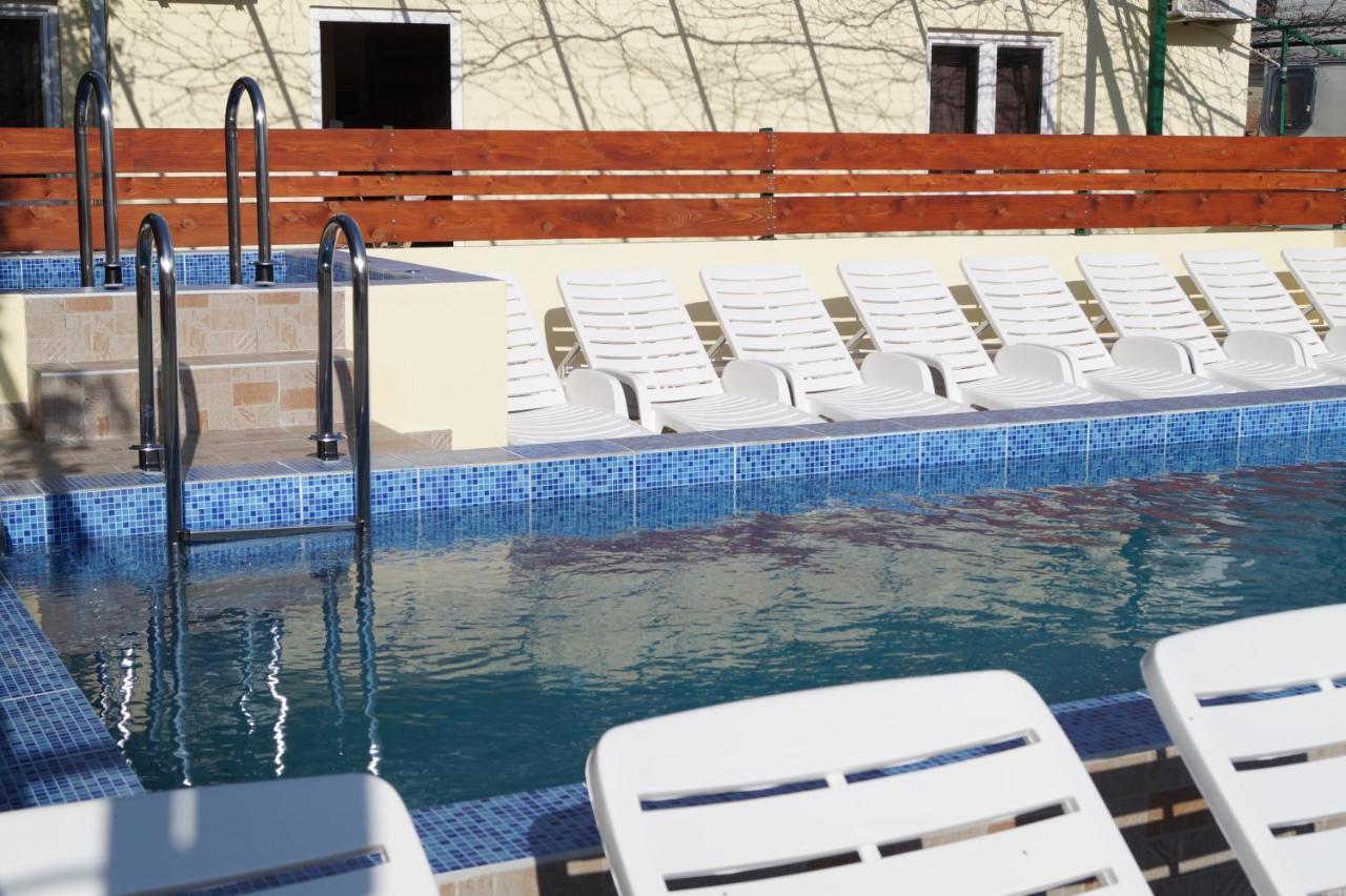 Studio Apartments Marija With Private Parking Makarska Dış mekan fotoğraf