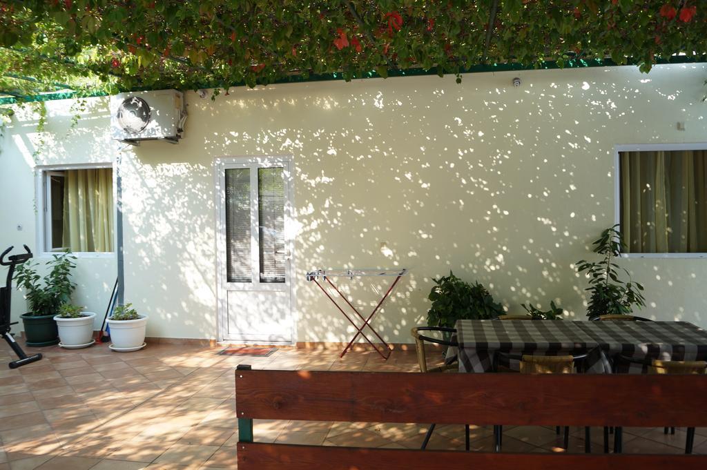 Studio Apartments Marija With Private Parking Makarska Dış mekan fotoğraf