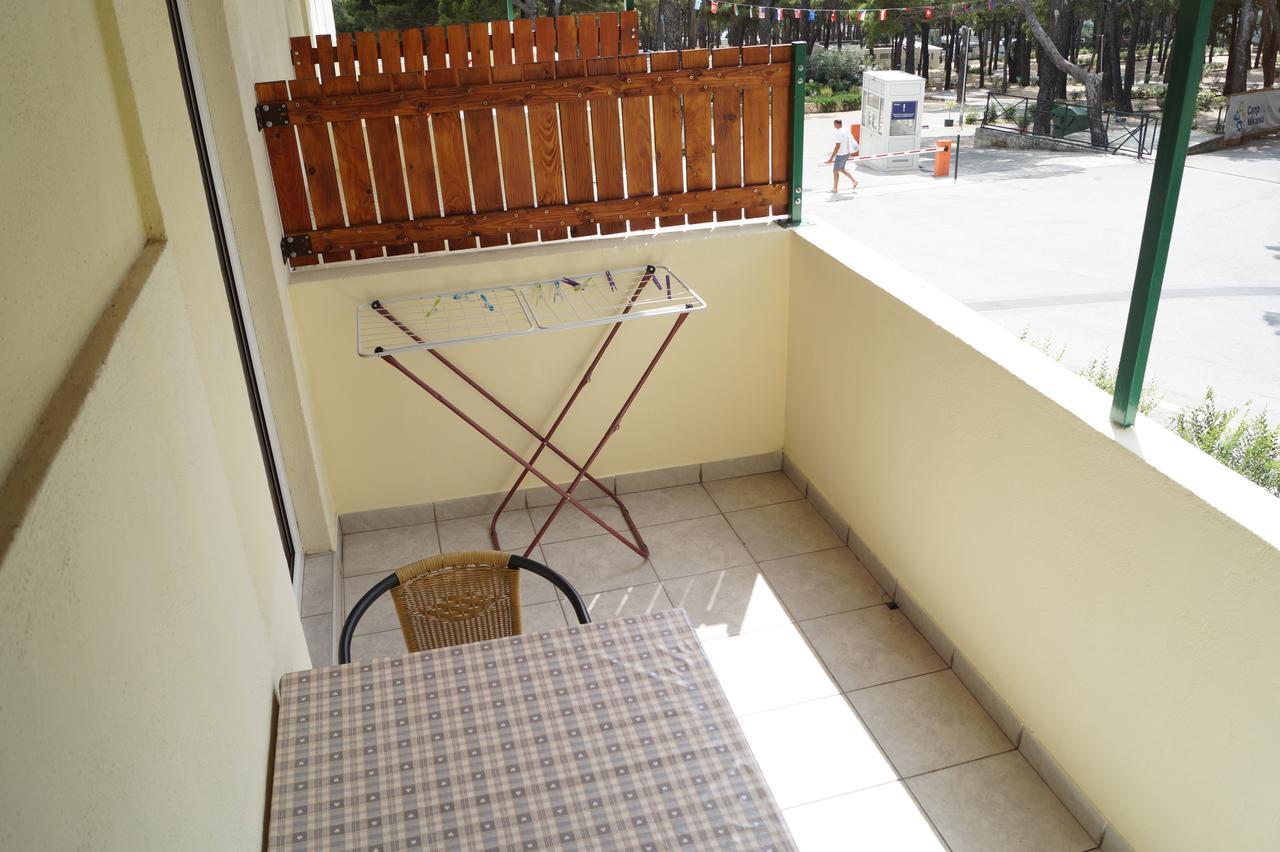 Studio Apartments Marija With Private Parking Makarska Dış mekan fotoğraf